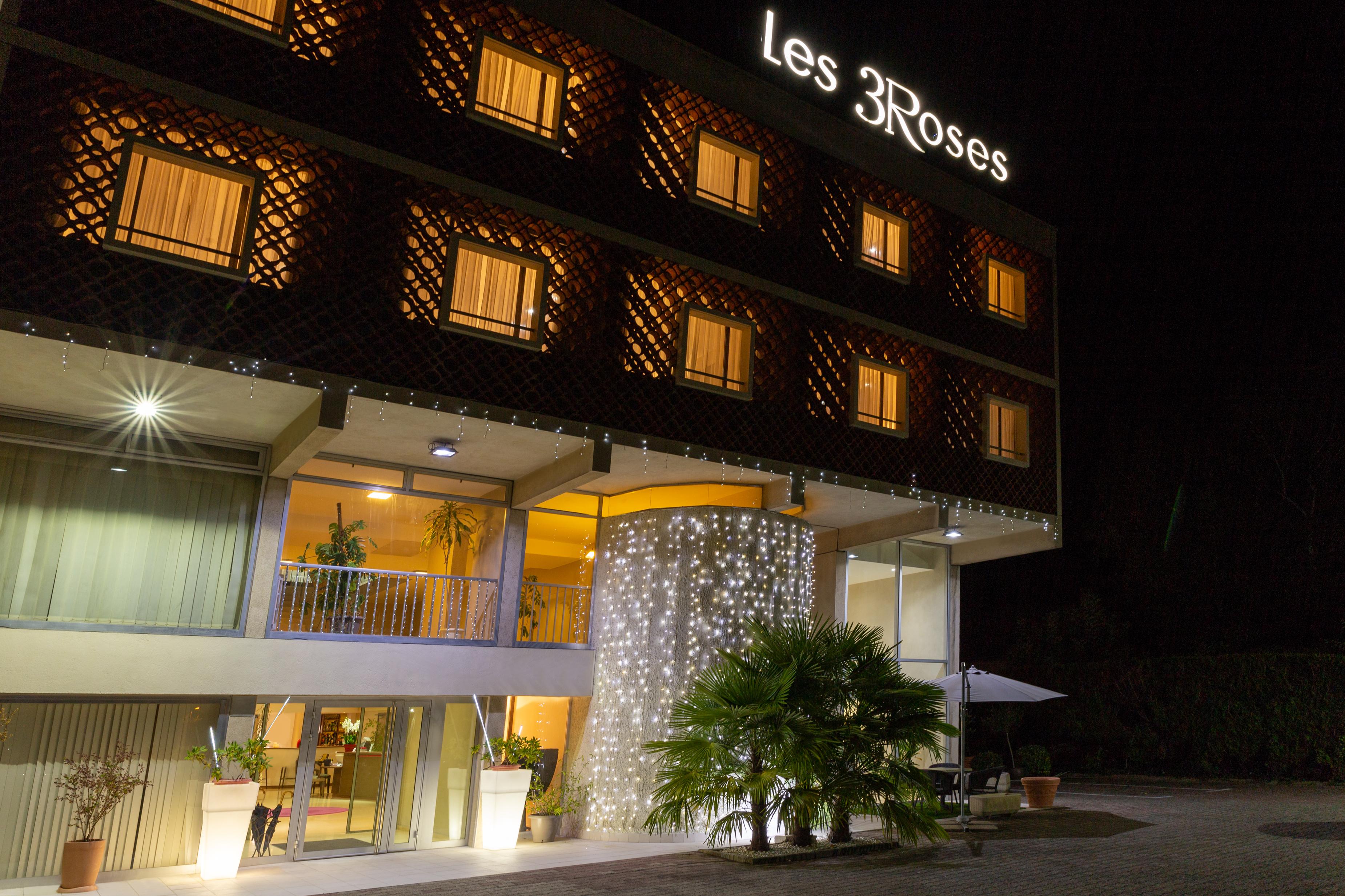 Hotel Les Trois Roses, Meylan Grenoble The Originals Boutique Екстериор снимка